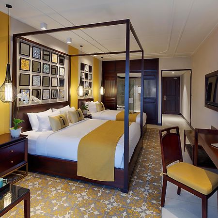 Allegro Hoi An . A Little Luxury Hotel & Spa Екстериор снимка A suite at the Taj Bengal