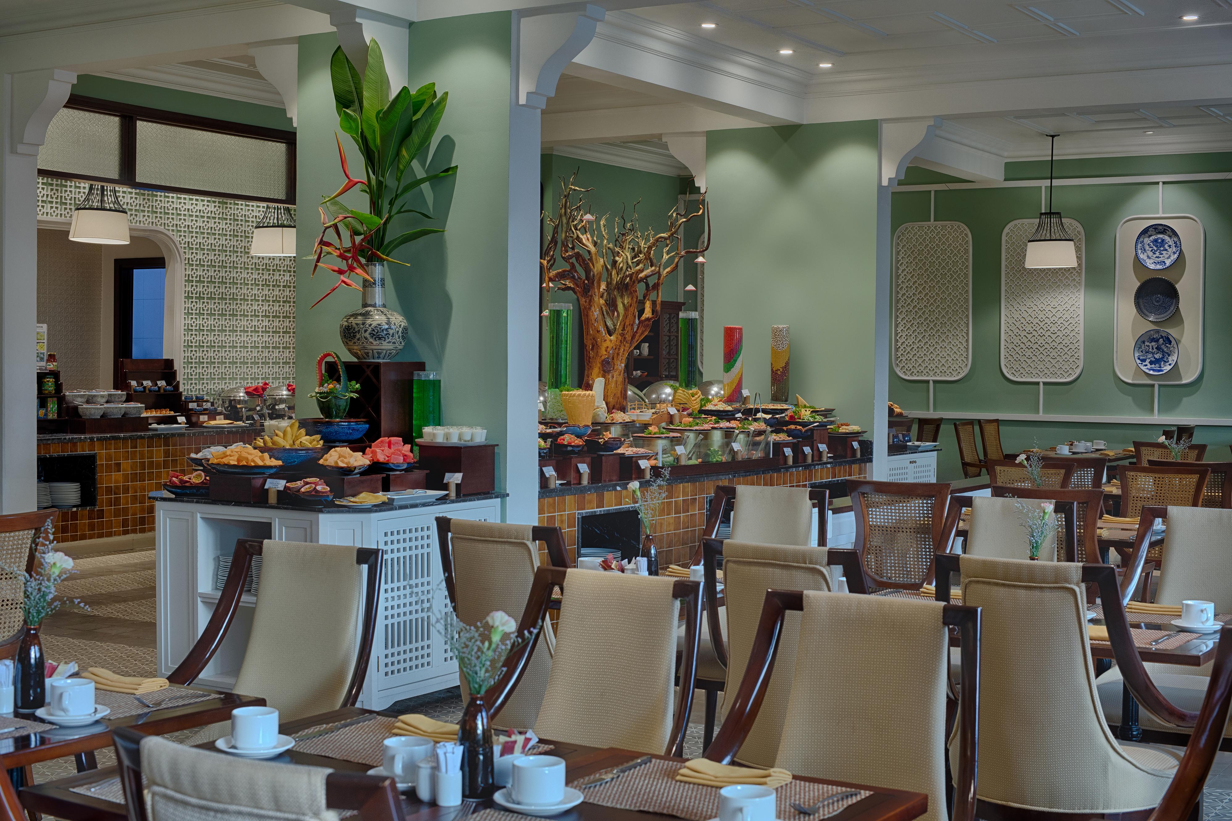 Allegro Hoi An . A Little Luxury Hotel & Spa Екстериор снимка The restaurant at the hotel